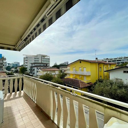 Appartamento Al Faro I Terracerelax&Parking Lignano Sabbiadoro Exterior photo